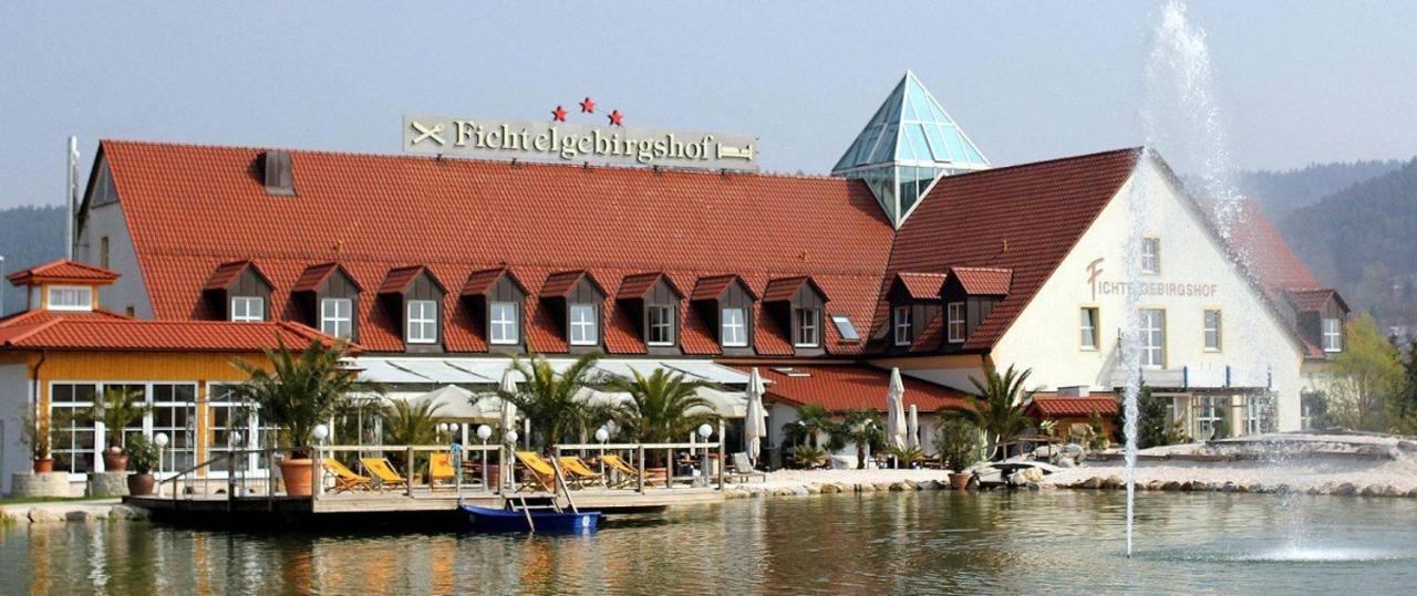 Fichtelgebirgshof Hotel Himmelkron Exterior foto